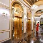 L’incroyable hôtel en or d’Hanoï au Vietnam