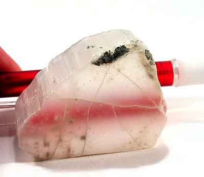 Propriétés et photos de la pierre ulexite 